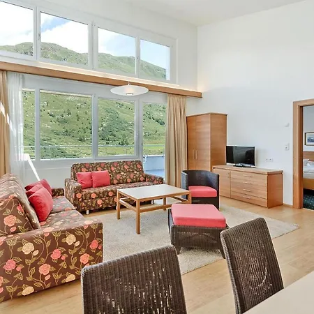 Appartement In With Shared Fitness *