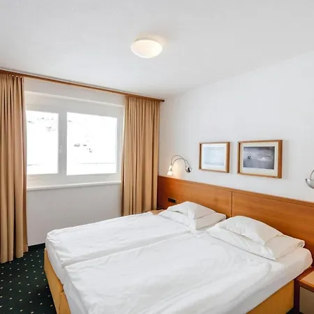 In With Shared Fitness Appartement *