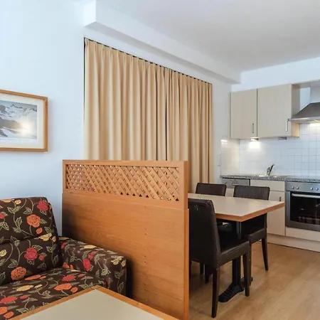 In With Shared Fitness Appartement